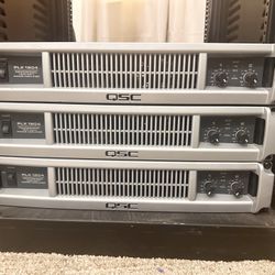 QSC PLX 1804 Amplifier