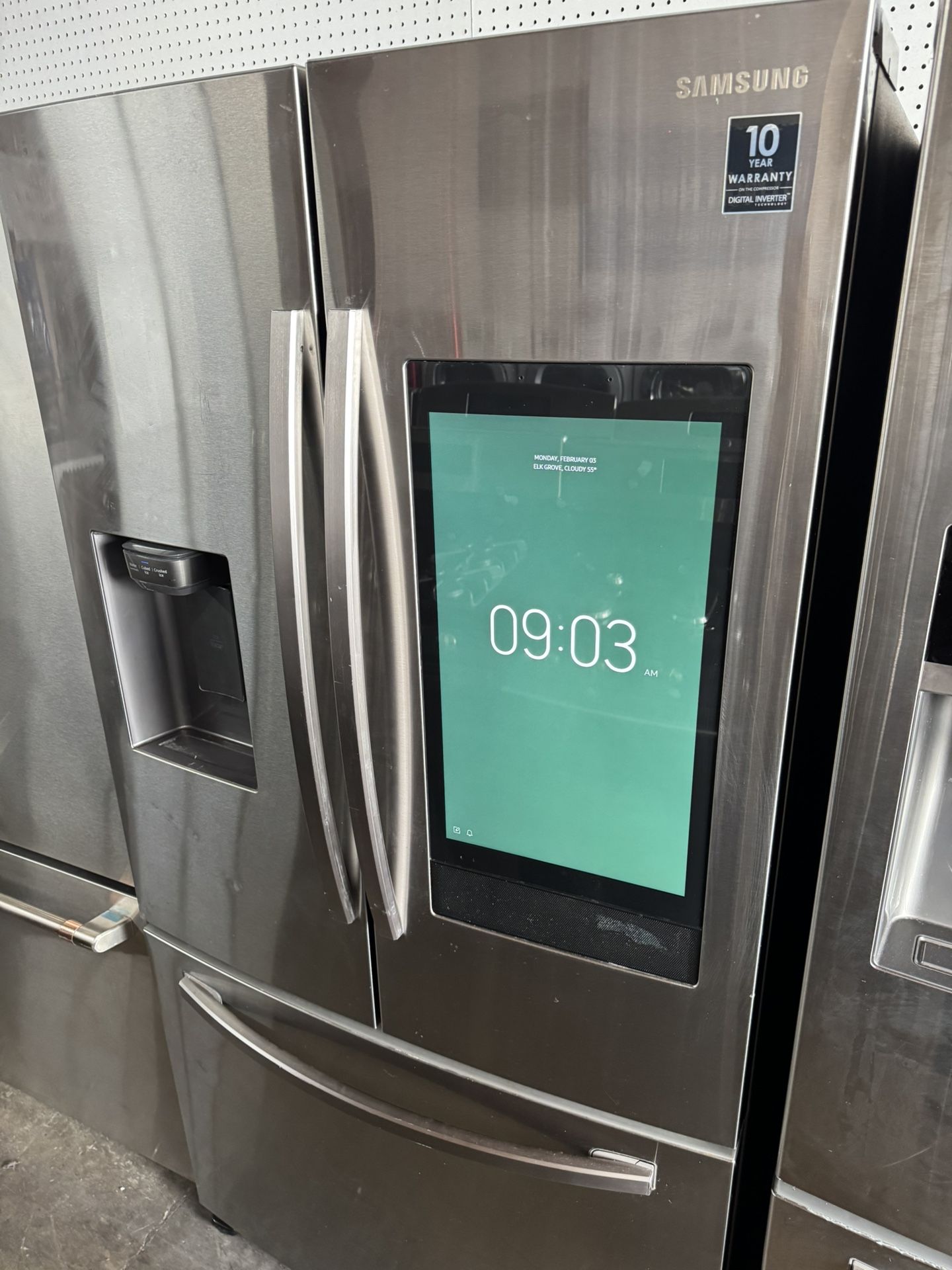 Samsung Smart Hub Refrigerator