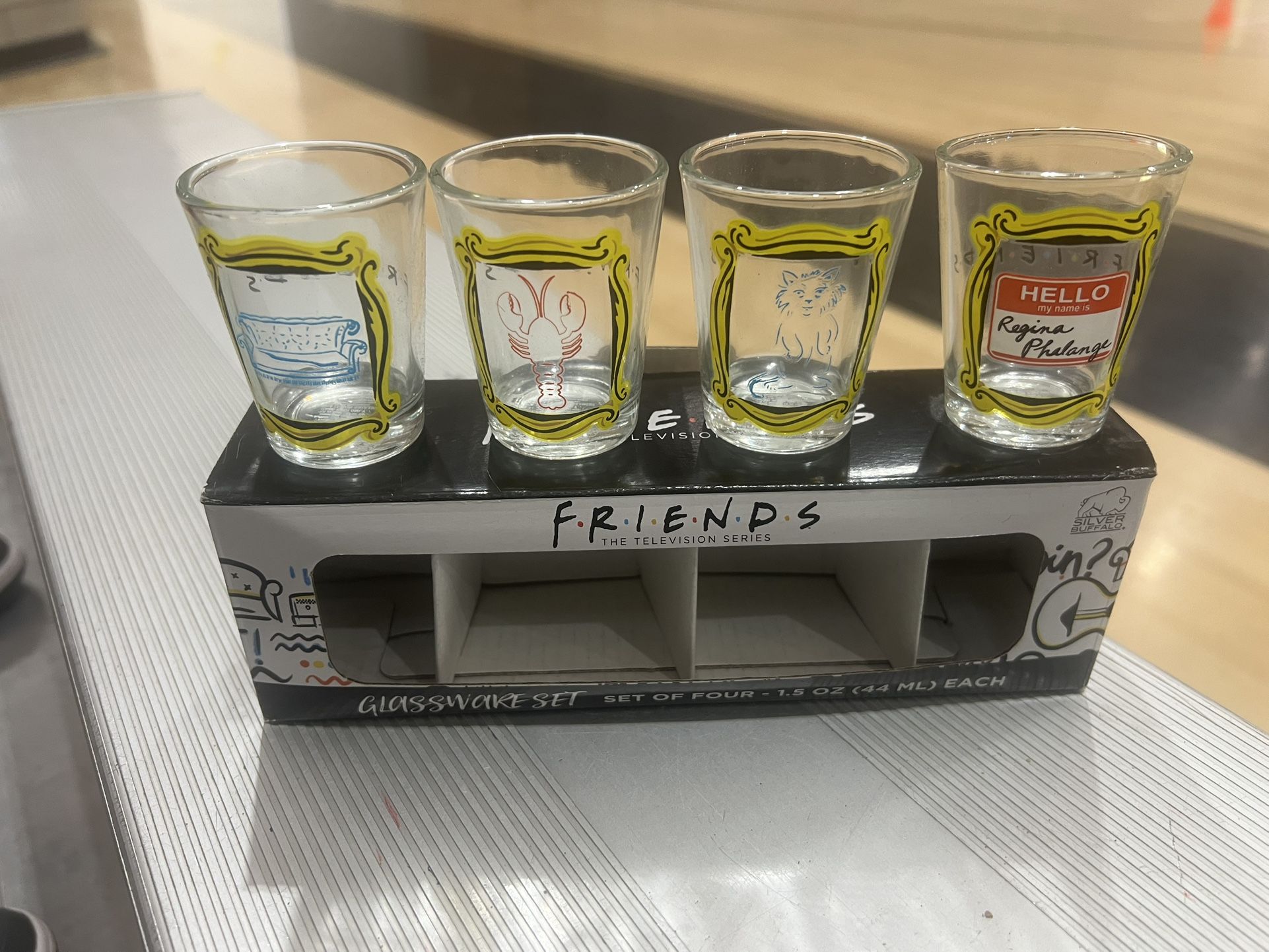 “Friends” Set of shot glasses