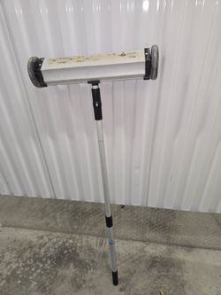 Magnet Source Magnetic Mini Sweeper with Release 13 Inch