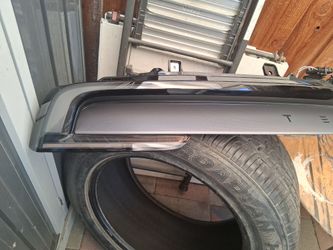 2025-2026 lift gate light