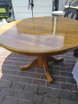 Wooden table great condition