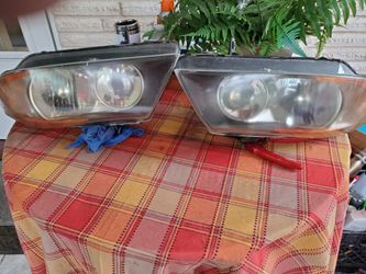 Head lights for BMW 328 I. 2008