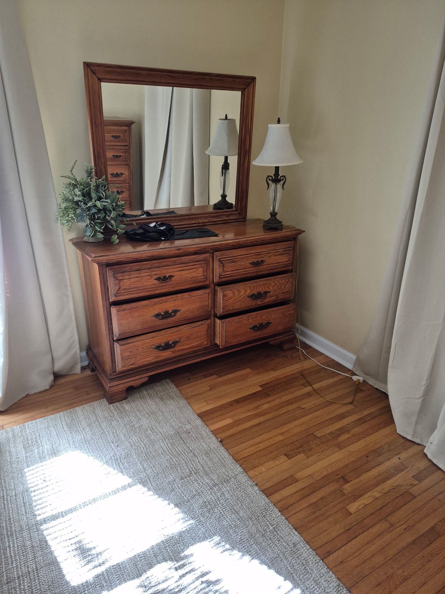 Dresser With Mirror And Chest Of Drawers
