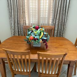 Dining Table And Chairs Brand New 