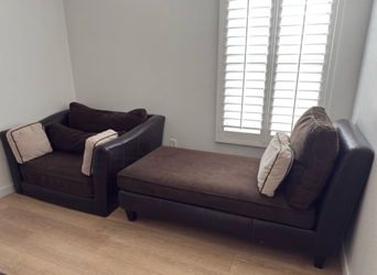 Loveseat & Chaise Set Great Condition (See Details) Smoke Free Home!