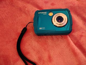 Polaroid iS048 Waterproof Digital Camera