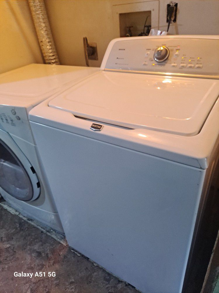 Good Condition Washer And Dryer!deliver Ava 