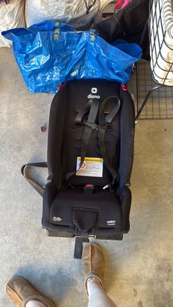Dion’s car seat