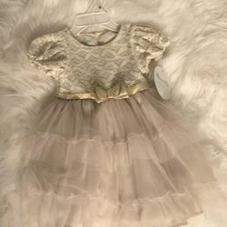 New Dress-size 18 months