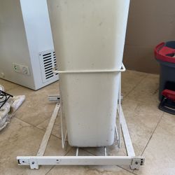 Garbage Can 