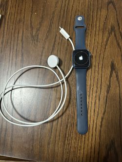 Apple Iwatch 7 45mm With Charger And Original Box