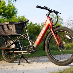 Radio Flyer Flyer L885 Long-Tail Cargo E-Bike