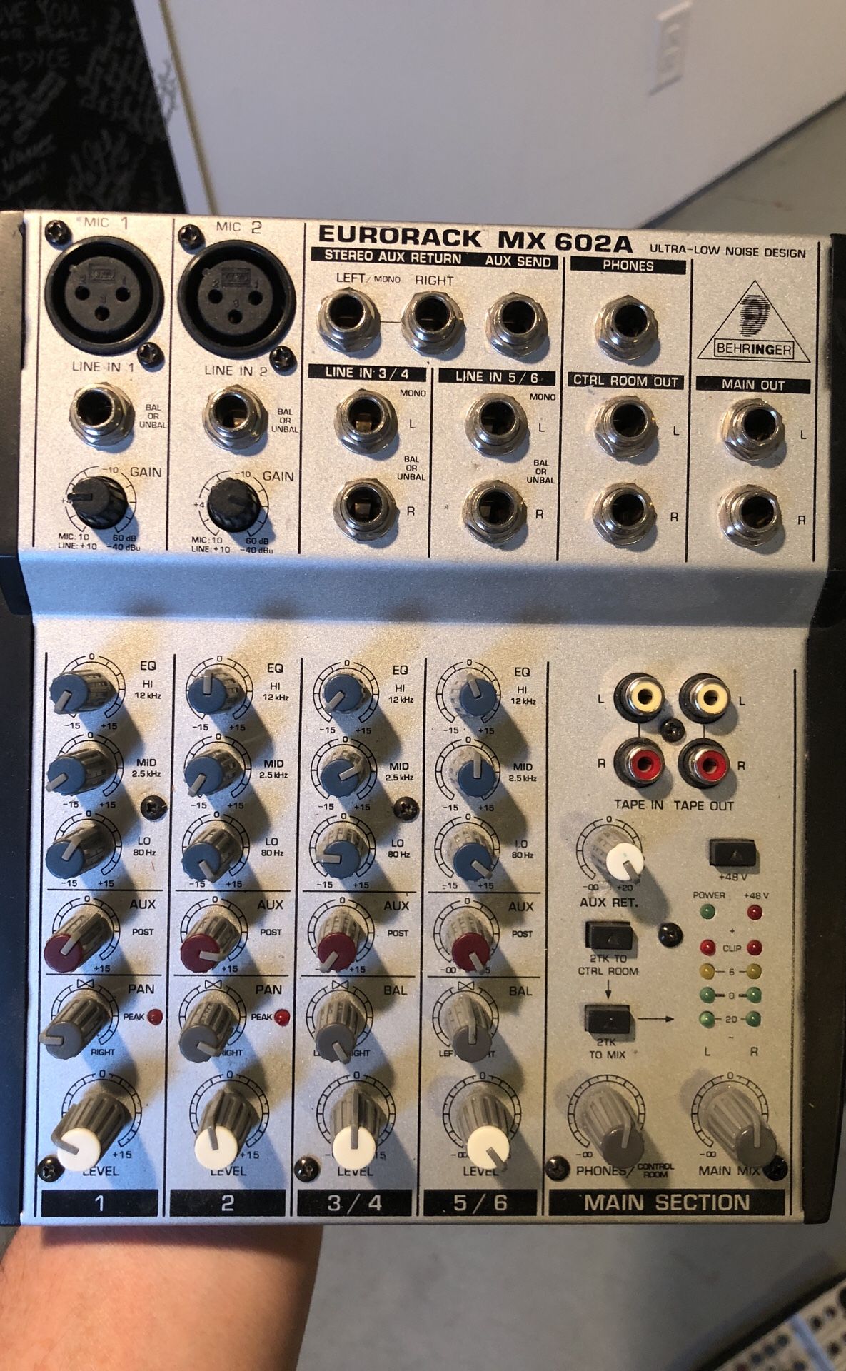 Behringer Eurorack MX602A Mixer
