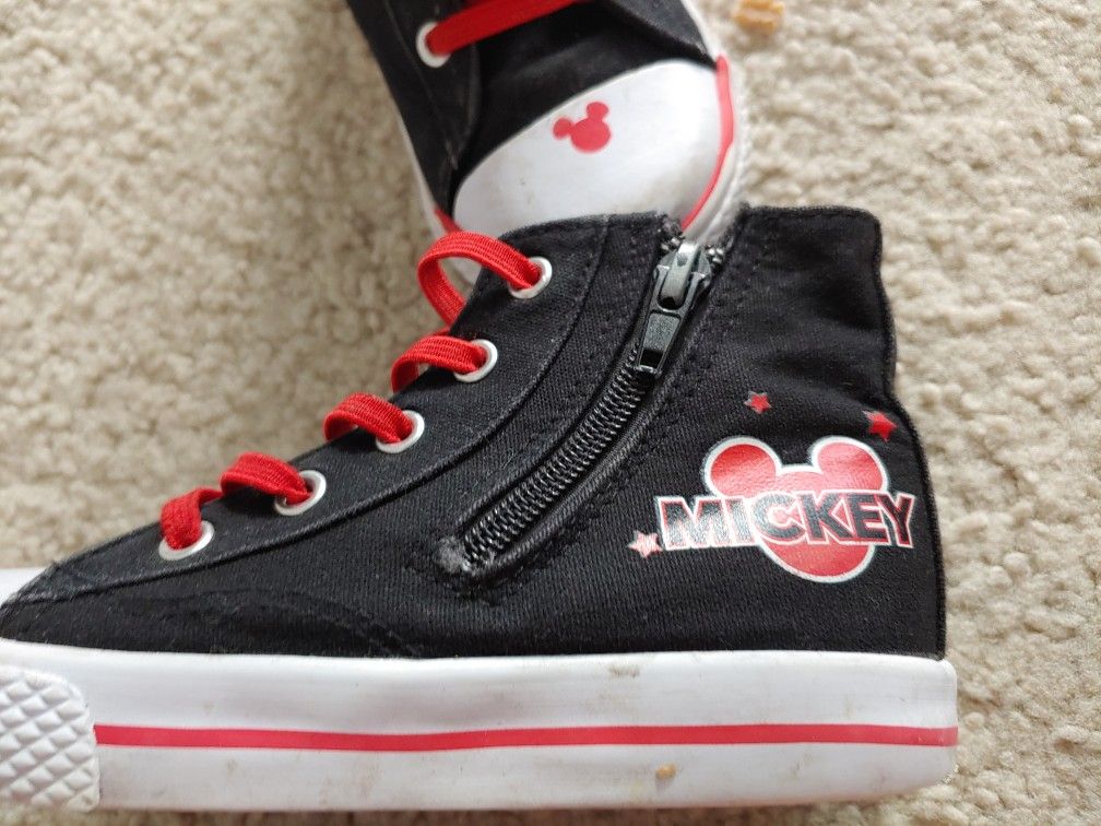 Disney Mickey Mouse Canvas Shoe Size Toddler 10