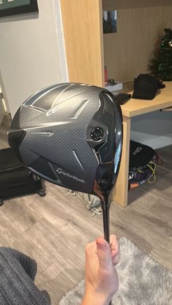 TaylorMade Qi35 Driver 10.5 loft