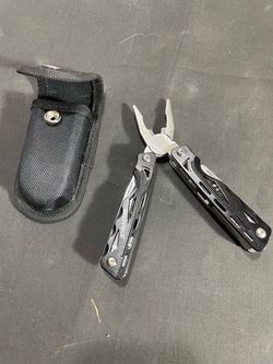 Sheffield black-handled multi-tool USED