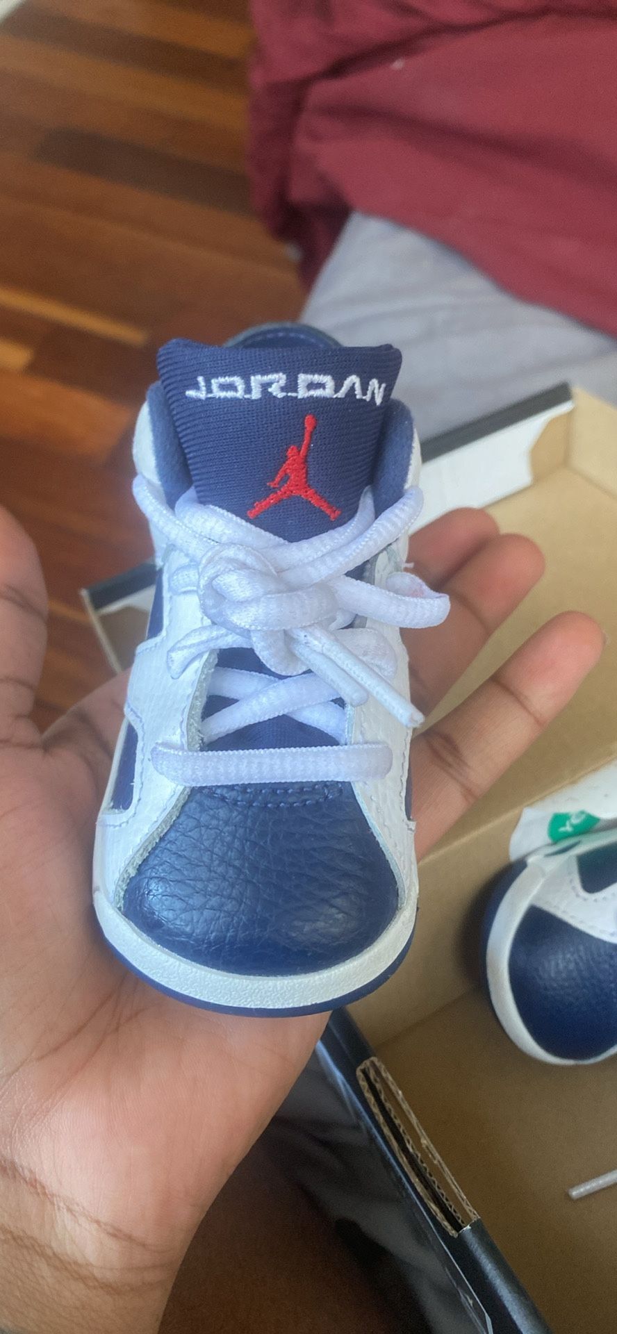 Jordan 6 Retro