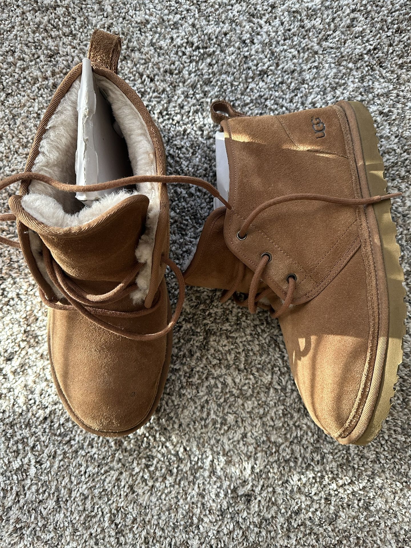 Uggs Lace-up Men’s