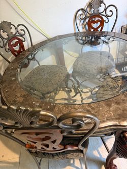 Dinning table