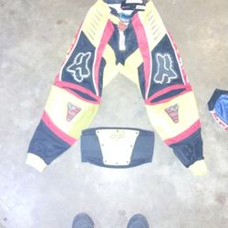 Brand New  Moto X Leathers  34X30 Size 