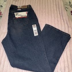 Women's classic relaxed boot cut Levi jeans 550 Size 22W MEDIUM NWT