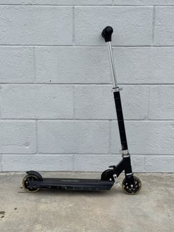 kids Scooter With Light Up Wheels