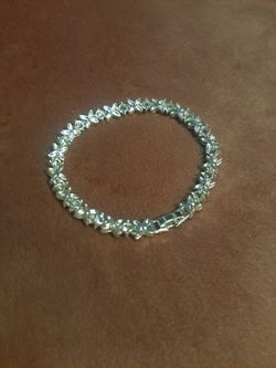 Breathtaking WOMENS TENNIS bracelet/america Diamonds/14kt white Gold