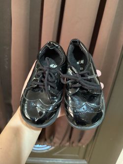 H&M boy Patent Leather Dress Shoes
