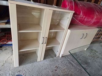 Dania Furniture Hutch/ 2-door cabinet