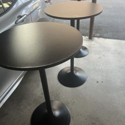 30” Black Round Tables