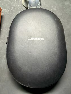 Bose QuietComfort Ultra Headphones – Black – $199