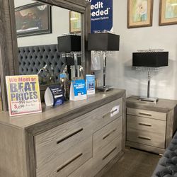 Dresser Mirror and Nightstand 💖 $899