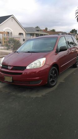 2004 Toyota Sienna