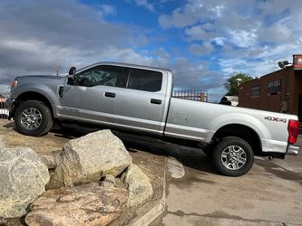 2022 Ford F350 Super Duty Crew Cab