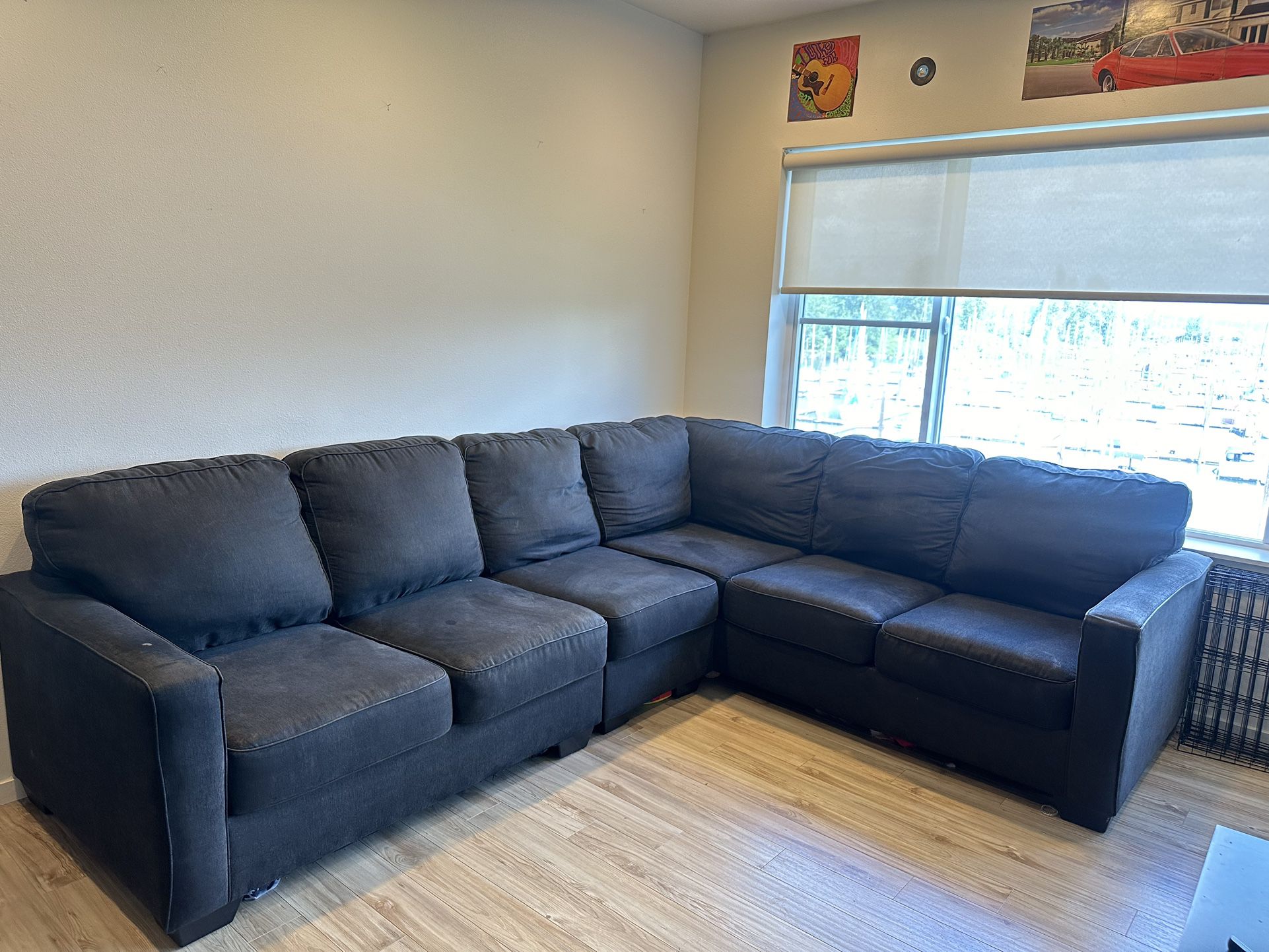 *PENDING SALE*ASHLEYS FURNITURE SECTIONAL COUCH “SLATE” GREY 