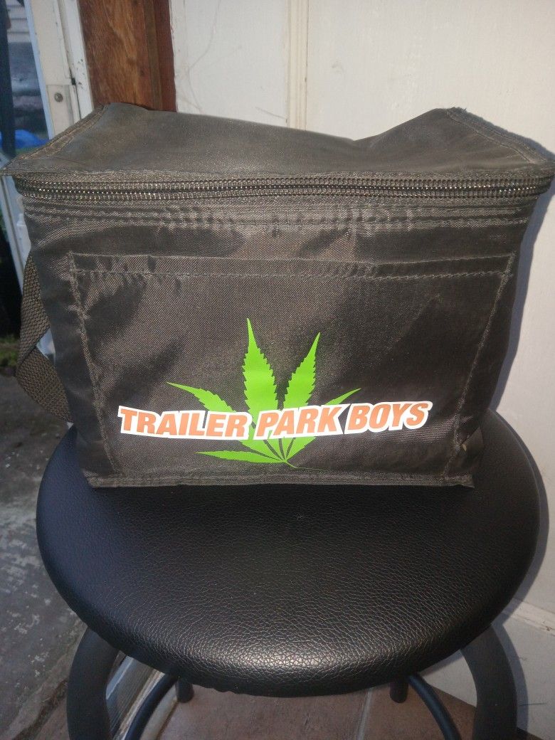 2009 Trailer Park Boys Lunch Box And 7 DVD Set