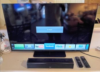 40" VIZIO E-Series Smart LED TV w/ Soundbar