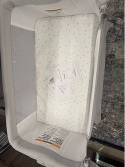 Lovlitod baby bassinet