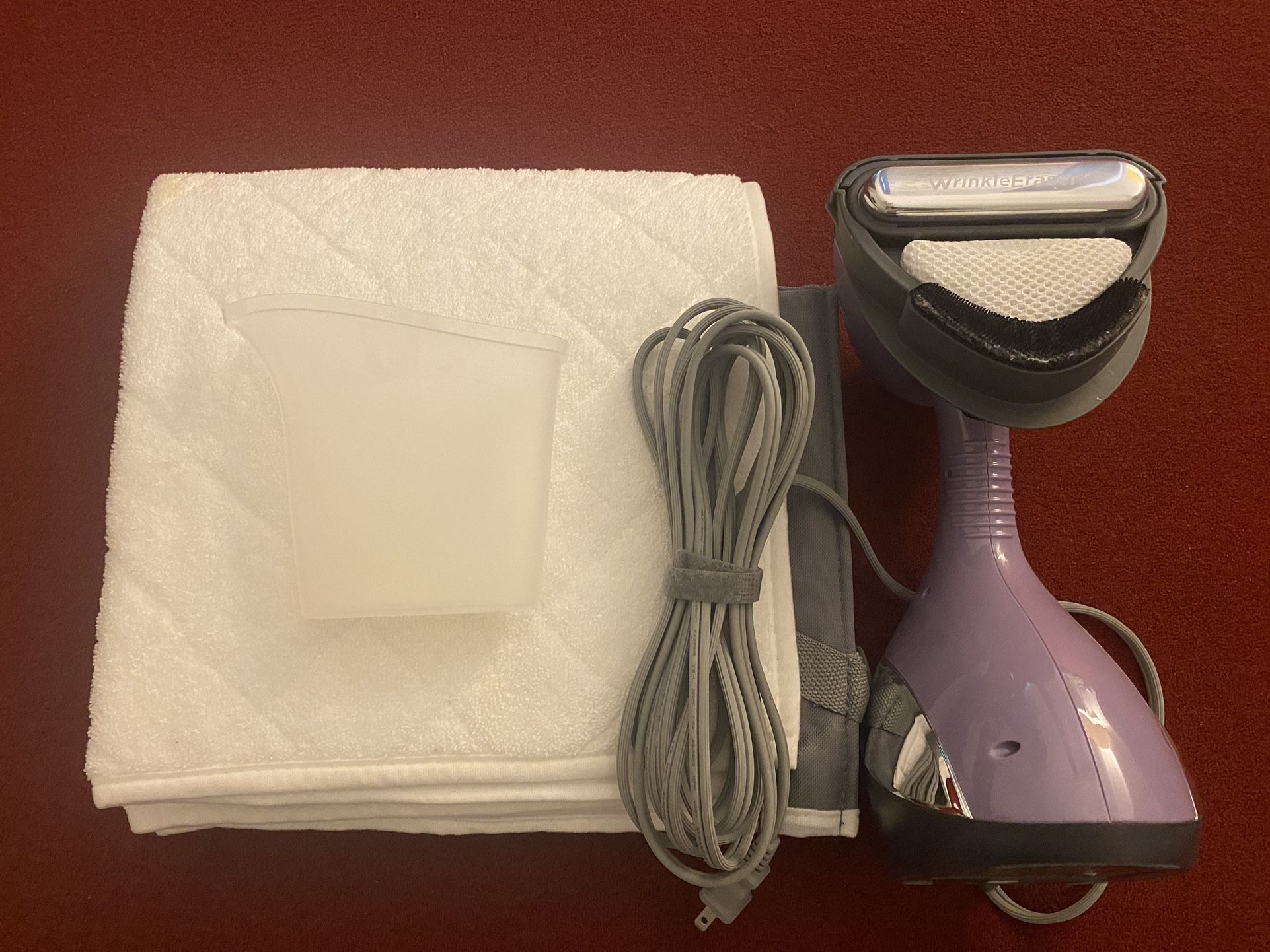 SHARK Press And Refresh Portable Garment Fabric Steamer W/ Vertical Press Pad