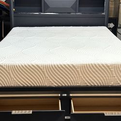 Queen Bed With Mattress