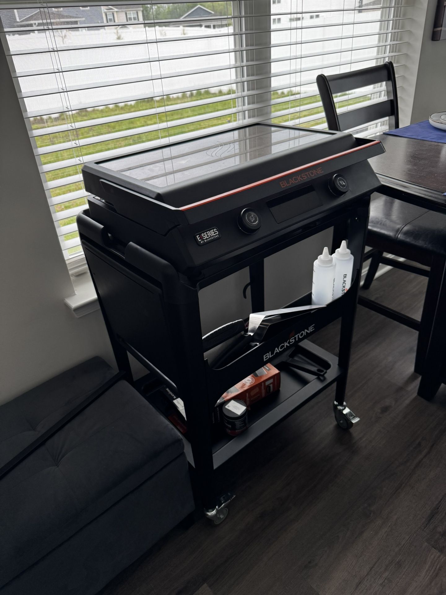 Electric Black Stone Grill With Cart