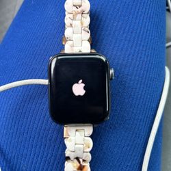 APPLE WATCH SE (MODEL A2352)