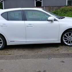 2013 Lexus CT 200h