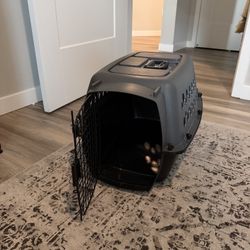Plastic Pet Carrier