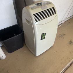 Pinguino Portable A/C Unit With Exhaust Hose