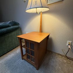 End Table With Built In Lamp