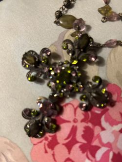 Stunning Vintage Bead And Crystal Necklace 