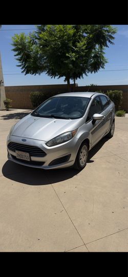 2015 Ford Fiesta