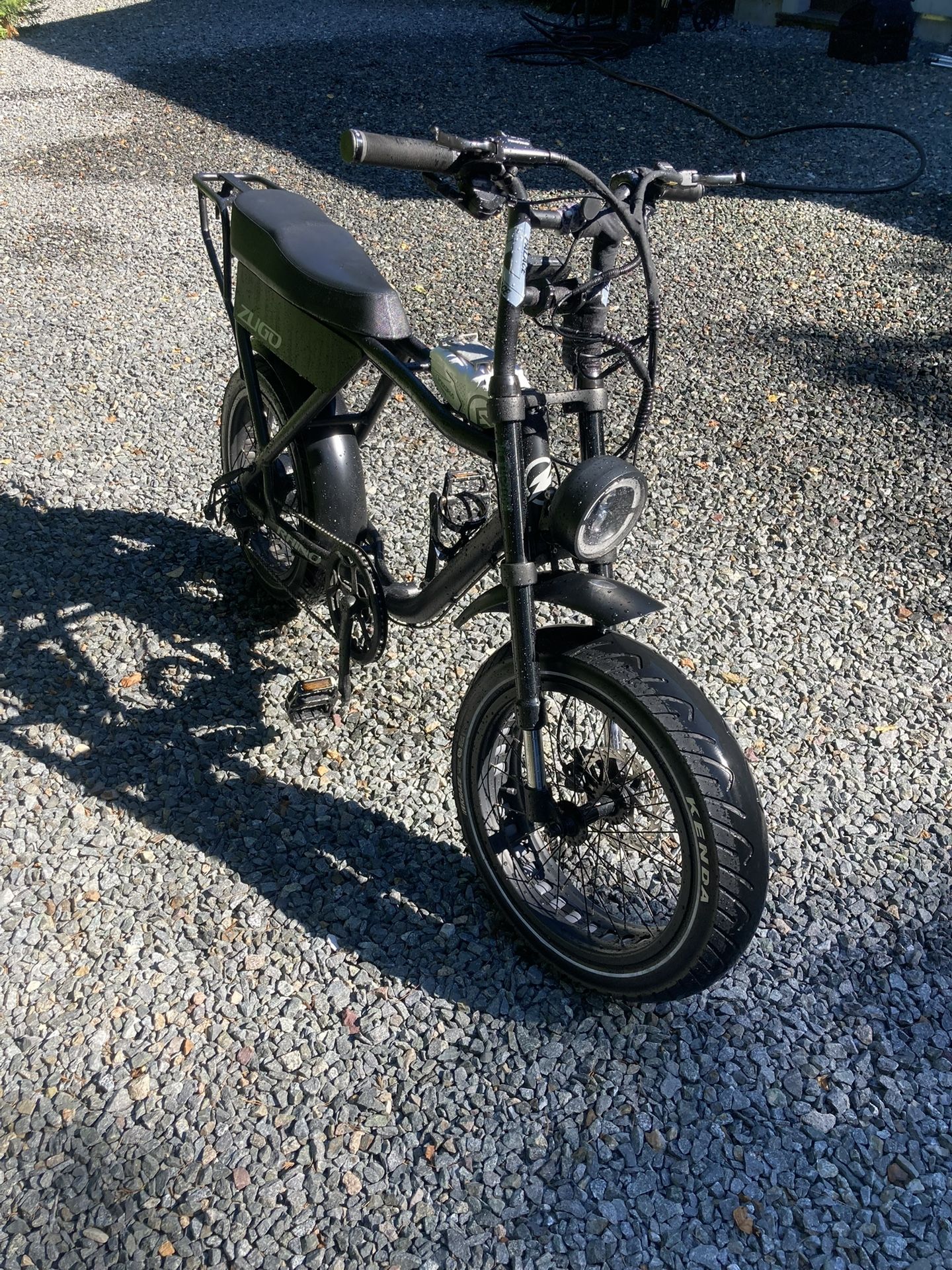 Zugo Step-Over Electric Bike